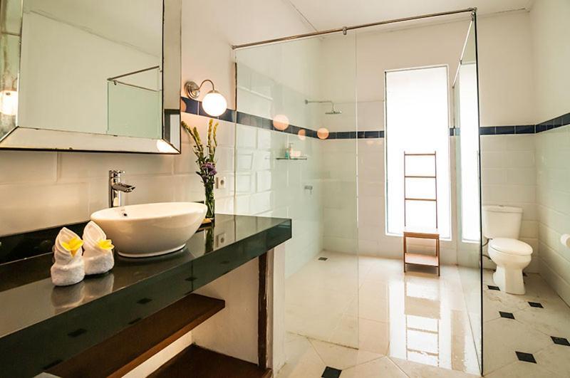 The Indies Estate Sanur Esterno foto